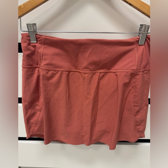 Athleta run with it 14 inch skort orange color size small - Picture 3 of 9